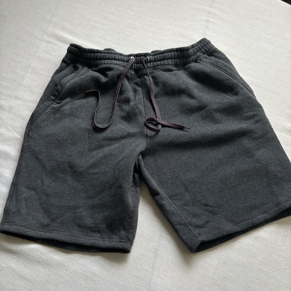 Pony Gray Fleece Athletic Shorts Men’s L Casual Gym Lounge - Picture 1 of 10
